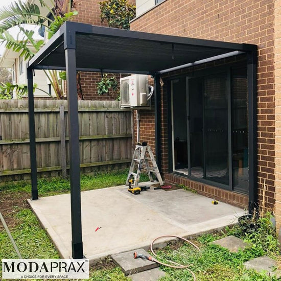 Single Pergola brackets and shade sail Single Pergola brackets and shade sail